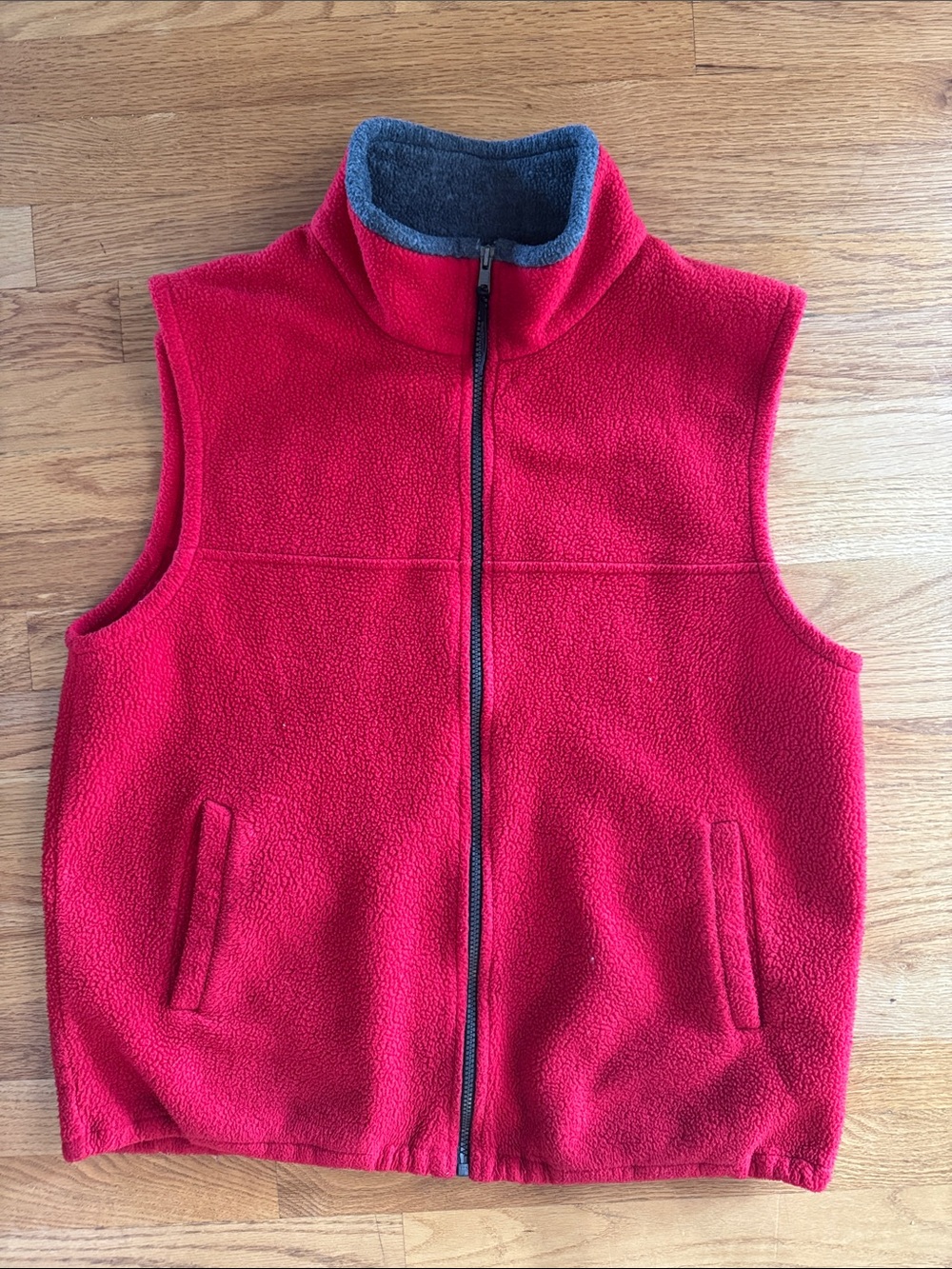 Kellysport Men's Red Fleece Zip-Front Vest with Stand Collar - see size comments
